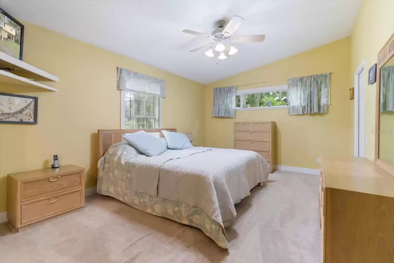 10551 NEW YORK STREET, HOMOSASSA, Florida 34448, 2 Bedrooms Bedrooms, ,2 BathroomsBathrooms,Residential,For Sale,NEW YORK,MFRT3535887