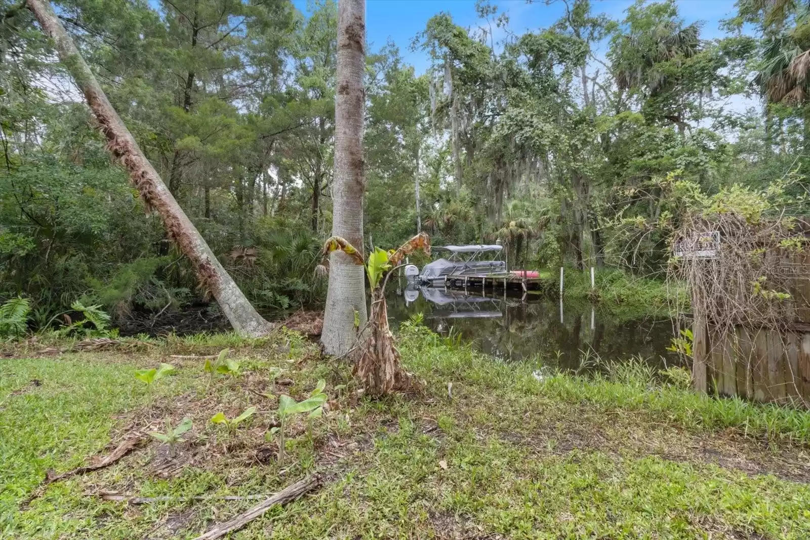 10551 NEW YORK STREET, HOMOSASSA, Florida 34448, 2 Bedrooms Bedrooms, ,2 BathroomsBathrooms,Residential,For Sale,NEW YORK,MFRT3535887