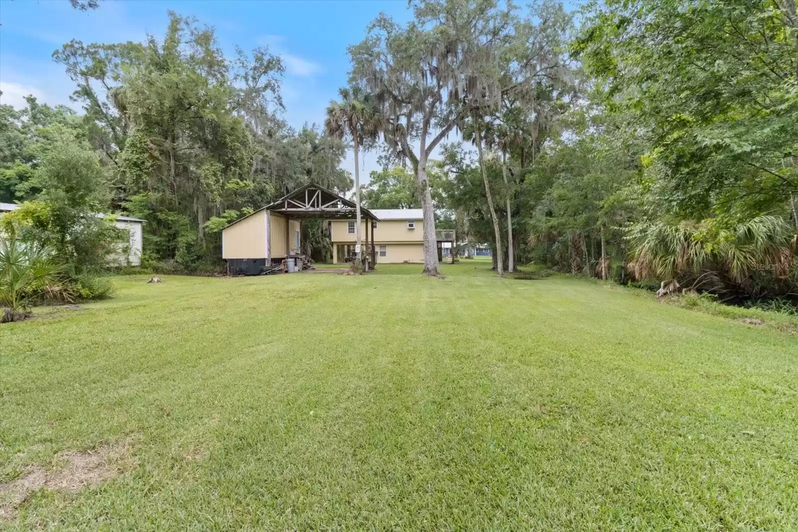 10551 NEW YORK STREET, HOMOSASSA, Florida 34448, 2 Bedrooms Bedrooms, ,2 BathroomsBathrooms,Residential,For Sale,NEW YORK,MFRT3535887