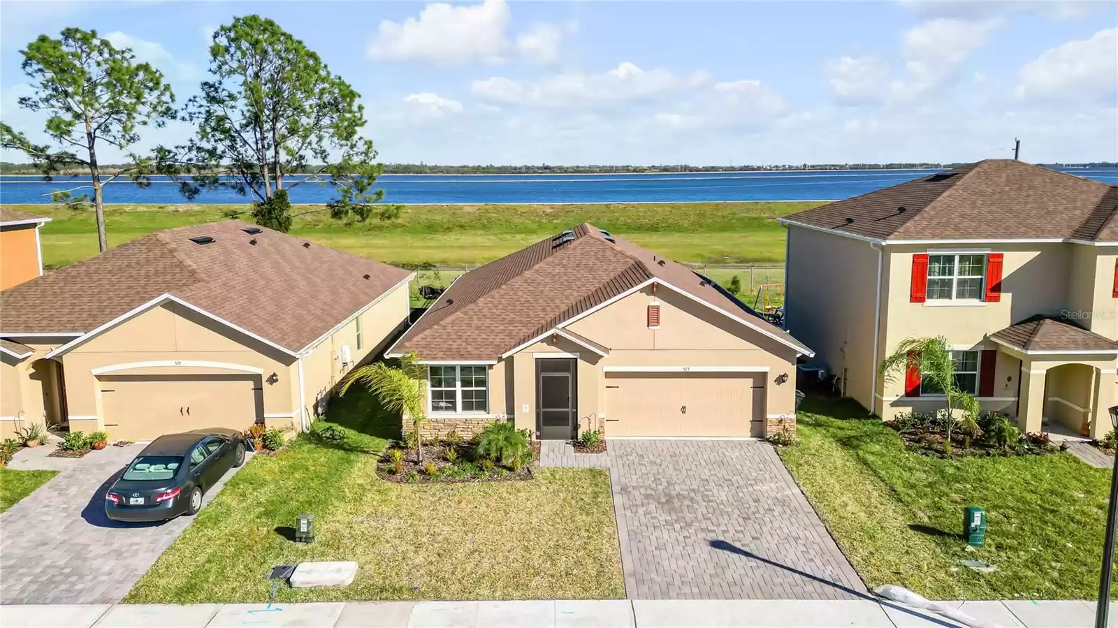 523 LAZIO CIRCLE, DEBARY, Florida 32713, 3 Bedrooms Bedrooms, ,2 BathroomsBathrooms,Residential,For Sale,LAZIO,MFRO6216040