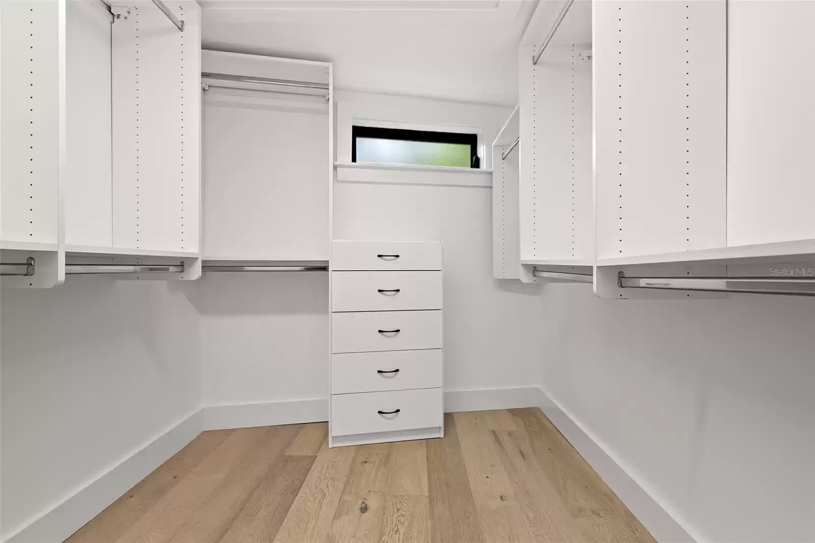 Primary walk-in Closet