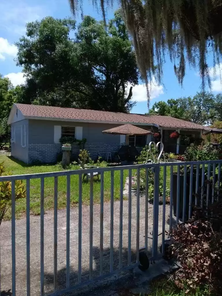 906 25TH STREET, WINTER HAVEN, Florida 33881, 3 Bedrooms Bedrooms, ,2 BathroomsBathrooms,Residential,For Sale,25TH,MFRO6216938