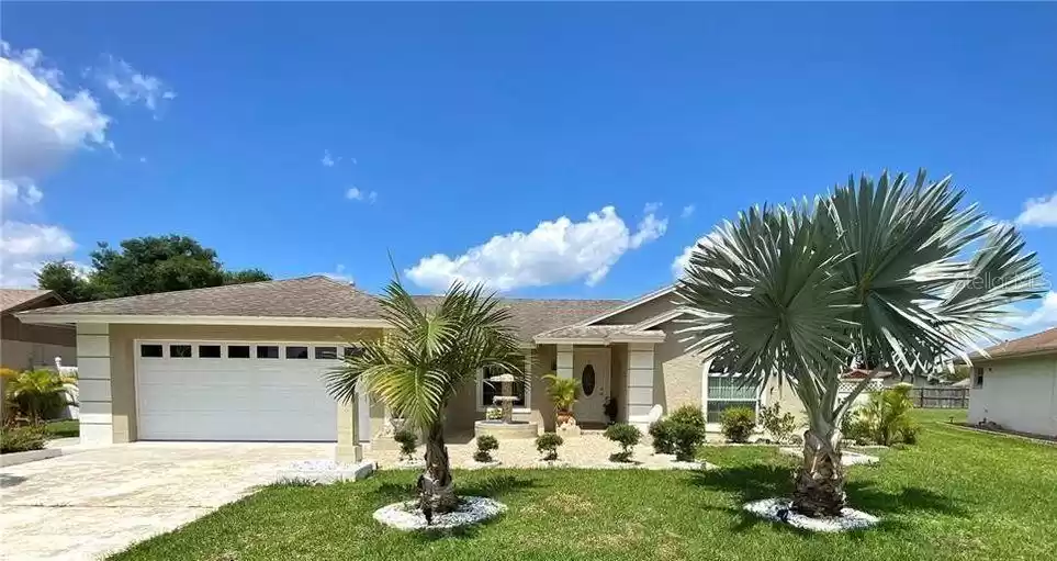 2825 CAMOMILE DRIVE, ORLANDO, Florida 32837, 4 Bedrooms Bedrooms, ,2 BathroomsBathrooms,Residential Lease,For Rent,CAMOMILE,MFRO6217427