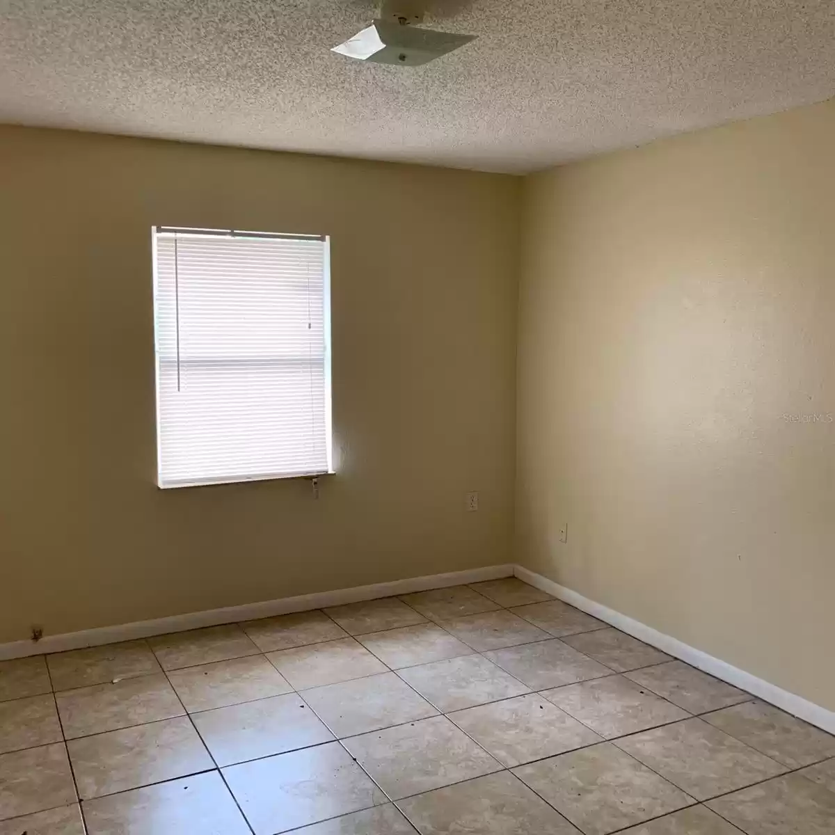 518 PINEWOOD AVENUE, LAKELAND, Florida 33815, 2 Bedrooms Bedrooms, ,1 BathroomBathrooms,Residential Lease,For Rent,PINEWOOD,MFRO6217447