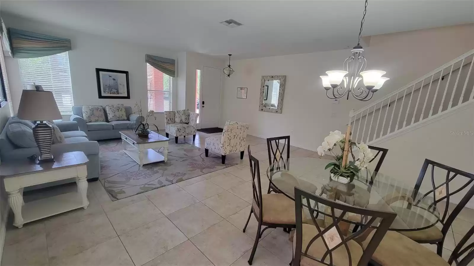 211 LAS FUENTES DRIVE, KISSIMMEE, Florida 34746, 6 Bedrooms Bedrooms, ,5 BathroomsBathrooms,Residential Lease,For Rent,LAS FUENTES,MFRS5107513