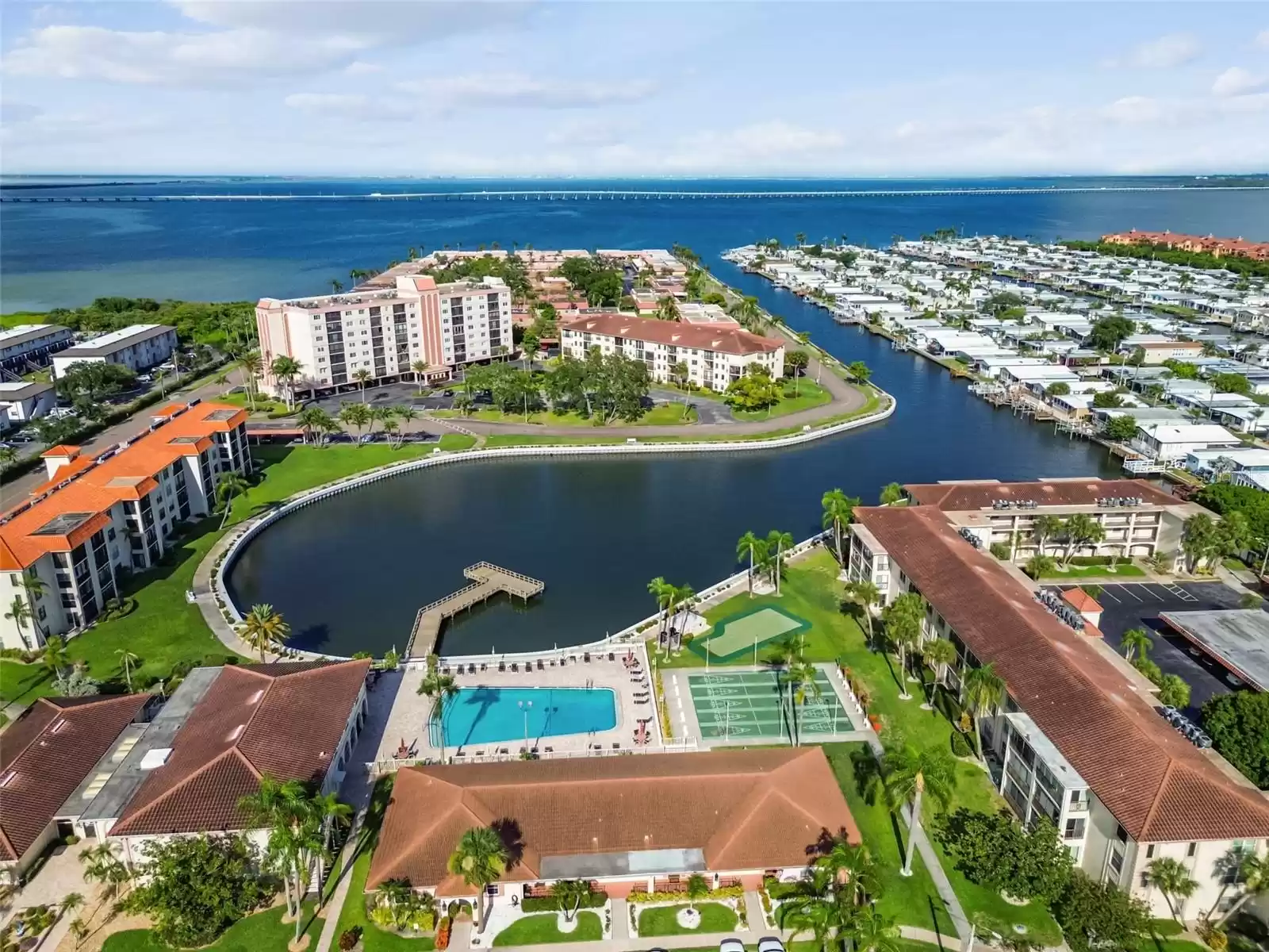 19029 US HIGHWAY 19, CLEARWATER, Florida 33764, 2 Bedrooms Bedrooms, ,2 BathroomsBathrooms,Residential,For Sale,US HIGHWAY 19,MFRU8247490