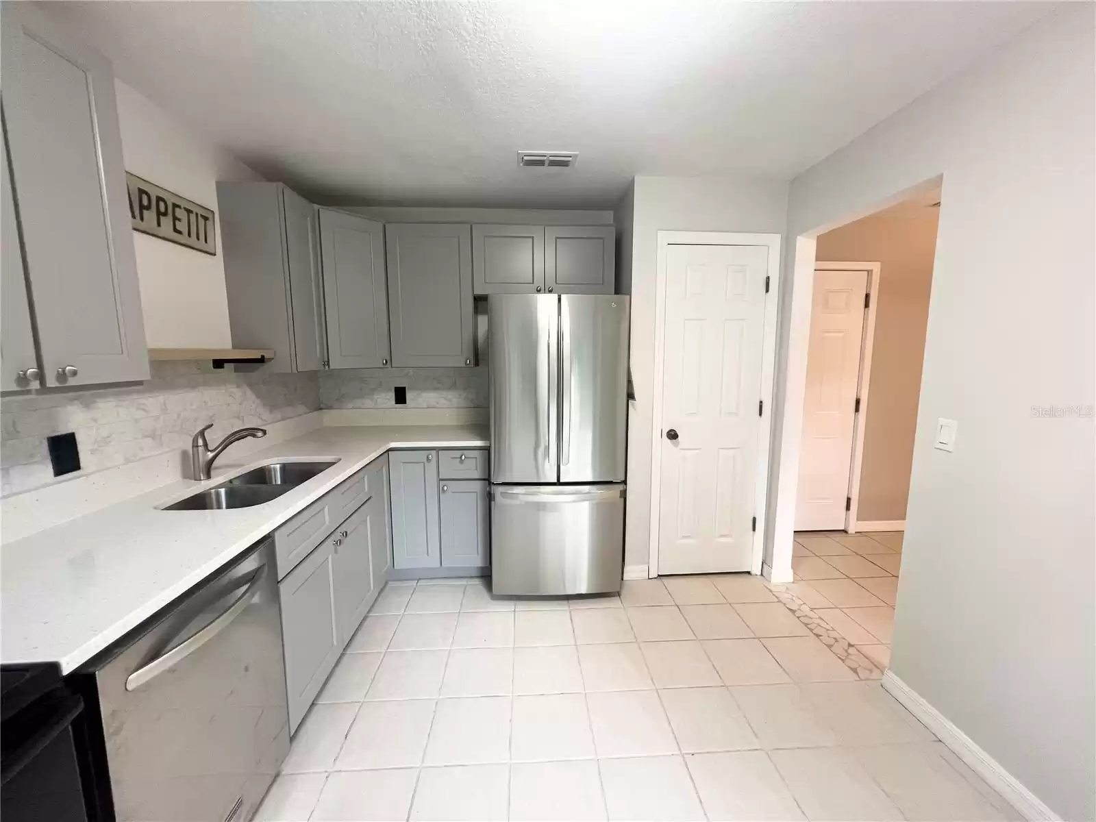 3180 OWASSA COURT, KISSIMMEE, Florida 34746, 2 Bedrooms Bedrooms, ,2 BathroomsBathrooms,Residential,For Sale,OWASSA,MFRS5107296