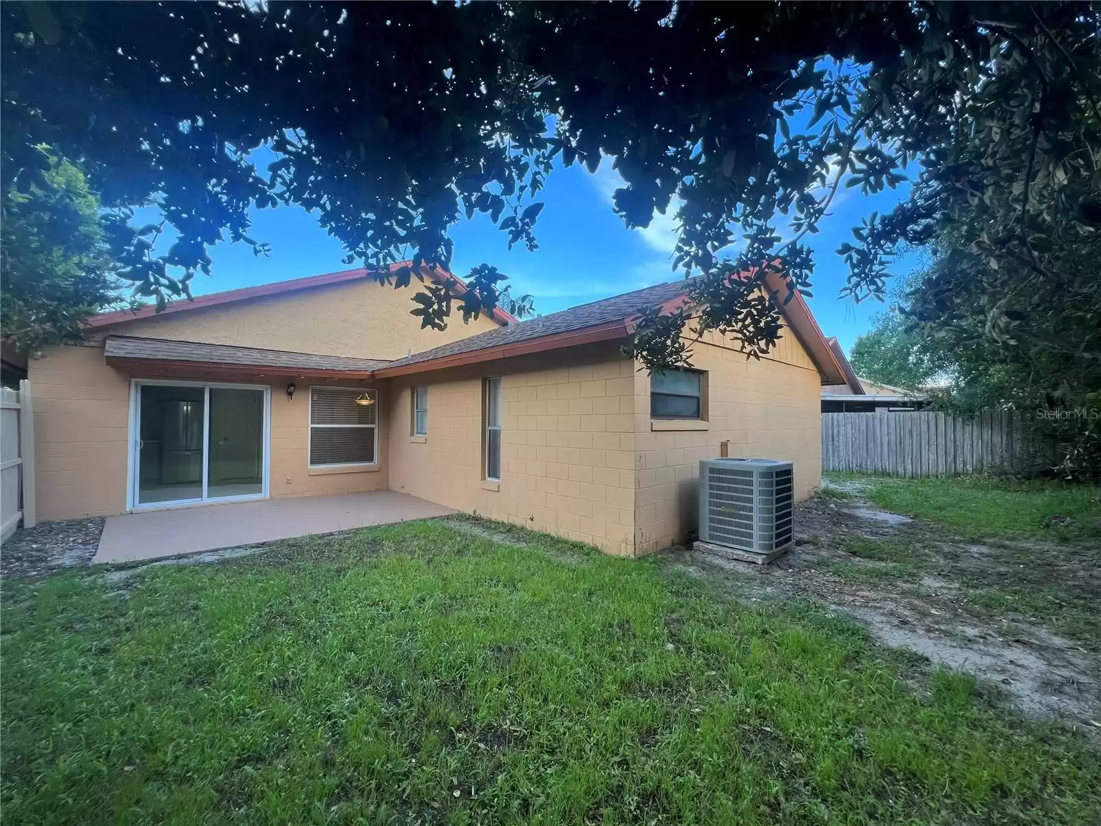 3180 OWASSA COURT, KISSIMMEE, Florida 34746, 2 Bedrooms Bedrooms, ,2 BathroomsBathrooms,Residential,For Sale,OWASSA,MFRS5107296