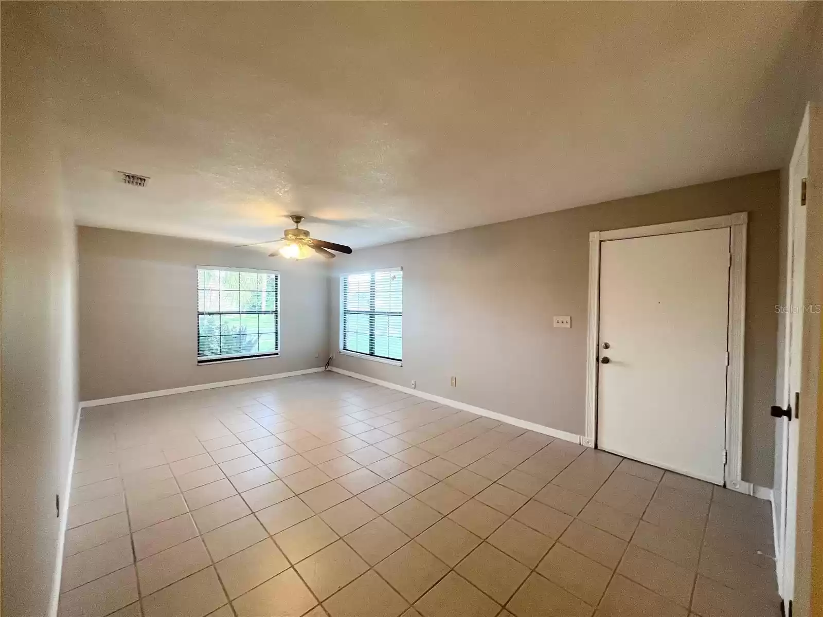 3180 OWASSA COURT, KISSIMMEE, Florida 34746, 2 Bedrooms Bedrooms, ,2 BathroomsBathrooms,Residential,For Sale,OWASSA,MFRS5107296