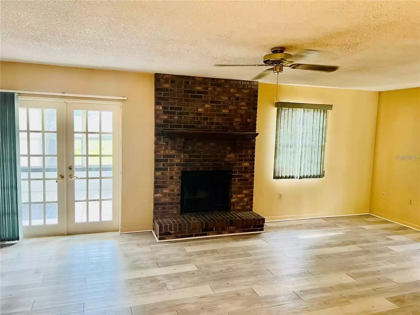 5435 SOUTHGROVE DRIVE, LAKELAND, Florida 33812, 3 Bedrooms Bedrooms, ,2 BathroomsBathrooms,Residential Lease,For Rent,SOUTHGROVE,MFRT3537097