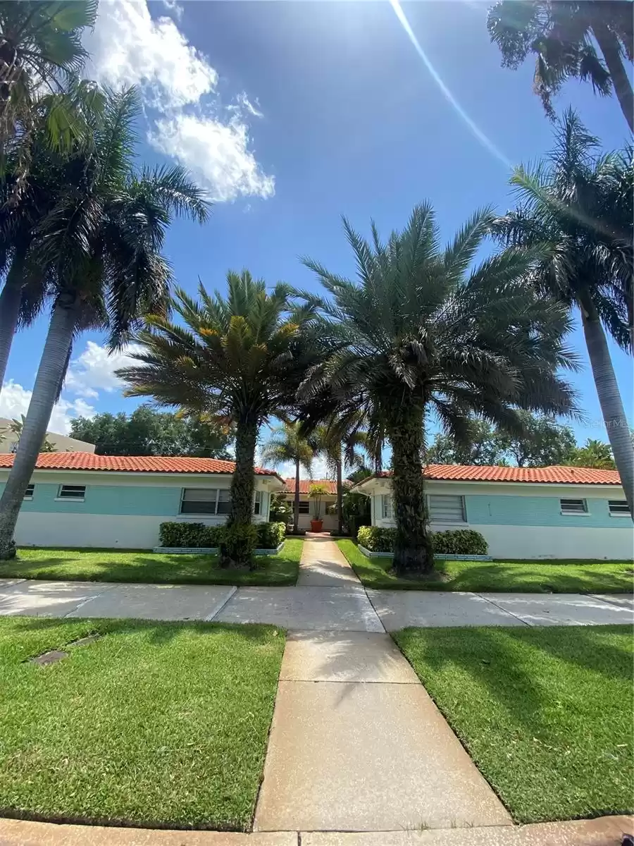 70 DAVIS BOULEVARD, TAMPA, Florida 33606, 1 Bedroom Bedrooms, ,1 BathroomBathrooms,Residential Lease,For Rent,DAVIS,MFRT3537465