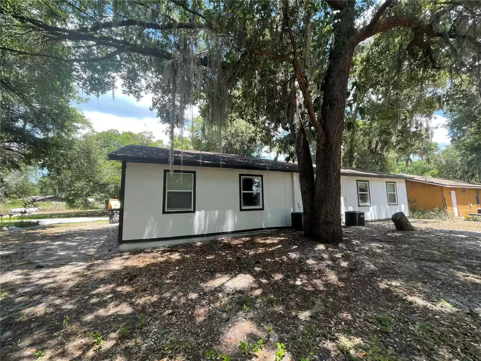 1105 OLD SOUTH DRIVE, LAKELAND, Florida 33811, 2 Bedrooms Bedrooms, ,1 BathroomBathrooms,Residential Lease,For Rent,OLD SOUTH,MFRS5107621