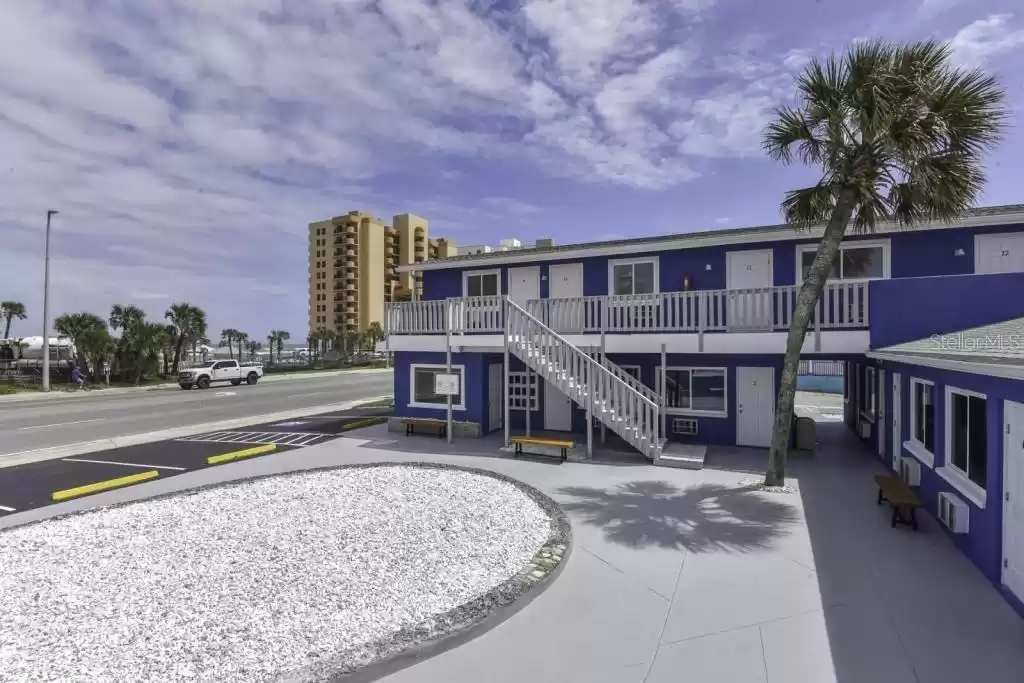 3064 ATLANTIC AVENUE, DAYTONA BEACH, Florida 32118, 1 Bedroom Bedrooms, ,1 BathroomBathrooms,Residential Lease,For Rent,ATLANTIC,MFRC7494582