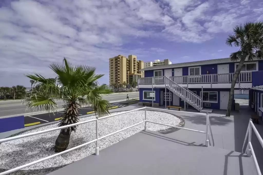 3064 ATLANTIC AVENUE, DAYTONA BEACH, Florida 32118, 1 Bedroom Bedrooms, ,1 BathroomBathrooms,Residential Lease,For Rent,ATLANTIC,MFRC7494582