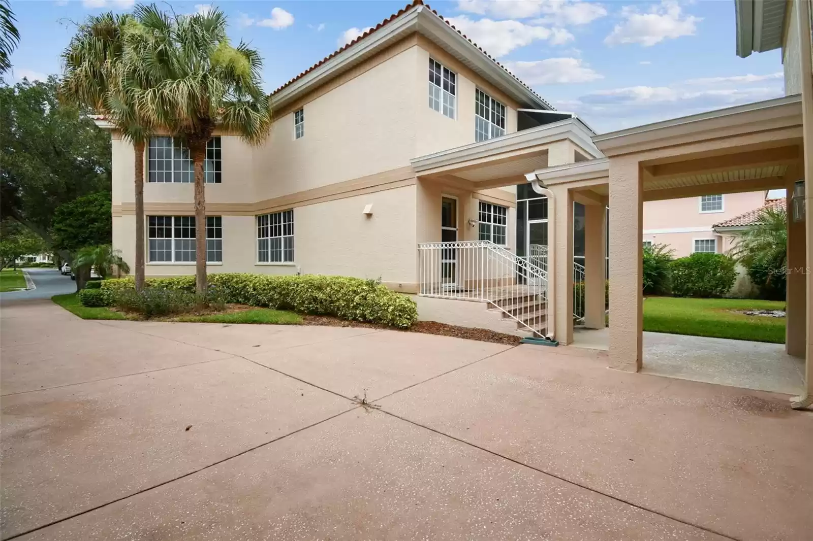 4960 SANDPIPER LANE, SAINT PETERSBURG, Florida 33711, 4 Bedrooms Bedrooms, ,3 BathroomsBathrooms,Residential Lease,For Rent,SANDPIPER,MFRU8248096