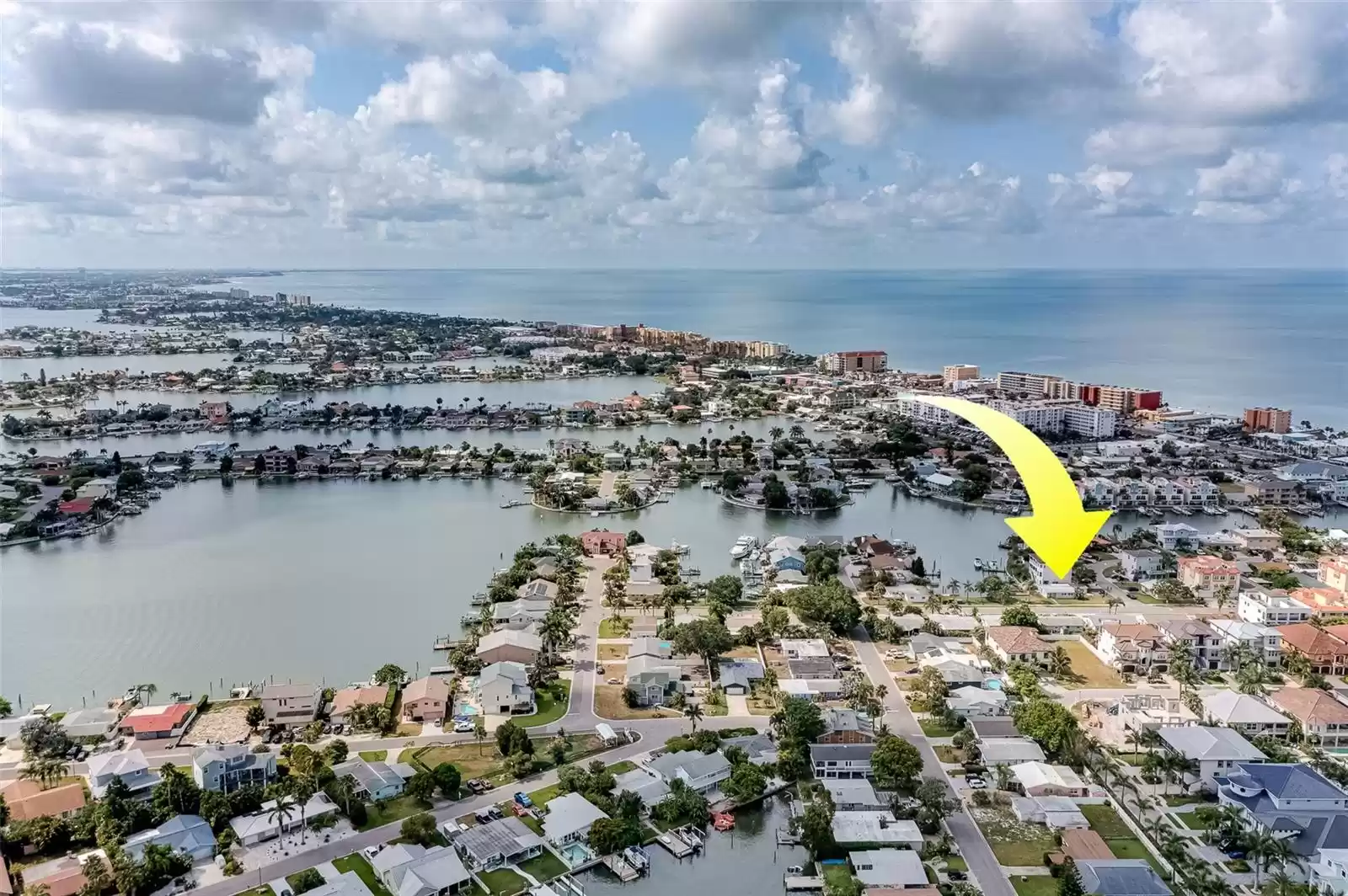 191 175TH AVENUE, REDINGTON SHORES, Florida 33708, 3 Bedrooms Bedrooms, ,1 BathroomBathrooms,Residential Lease,For Rent,175TH,MFRU8248245