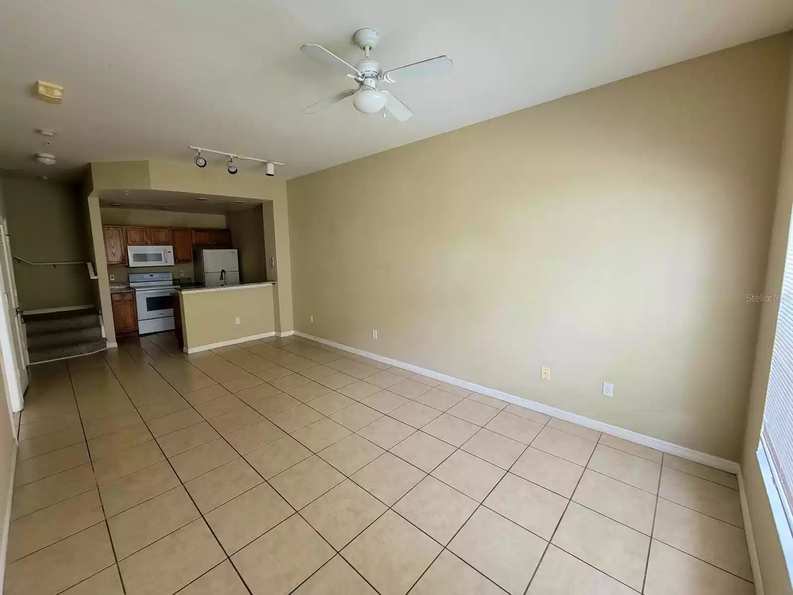 2214 SAN VITTORINO CIRCLE, KISSIMMEE, Florida 34741, 3 Bedrooms Bedrooms, ,2 BathroomsBathrooms,Residential Lease,For Rent,SAN VITTORINO,MFRO6219019