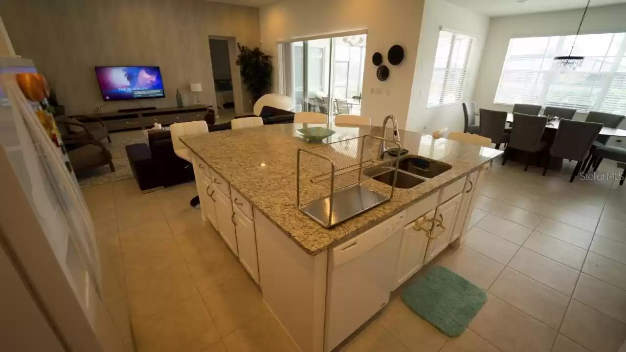 2602 YOUNTVILLE AVENUE, KISSIMMEE, Florida 34741, 5 Bedrooms Bedrooms, ,5 BathroomsBathrooms,Residential,For Sale,YOUNTVILLE,0,MFRO6218997
