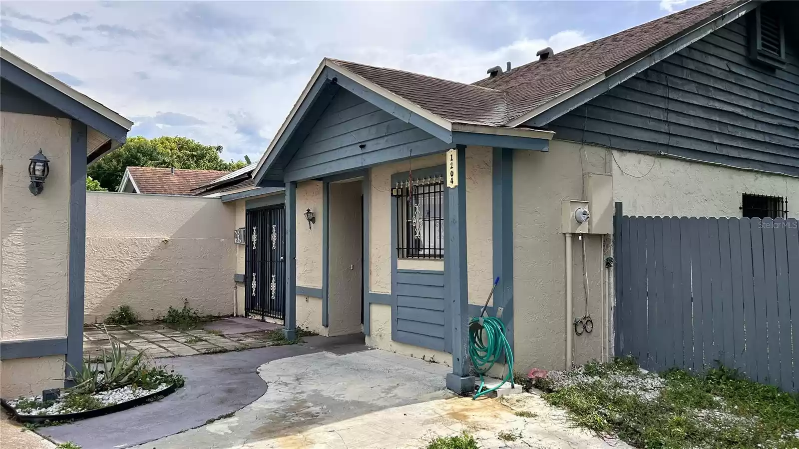 1204 EASTON STREET, ORLANDO, Florida 32825, 2 Bedrooms Bedrooms, ,2 BathroomsBathrooms,Residential,For Sale,EASTON,MFRO6218272