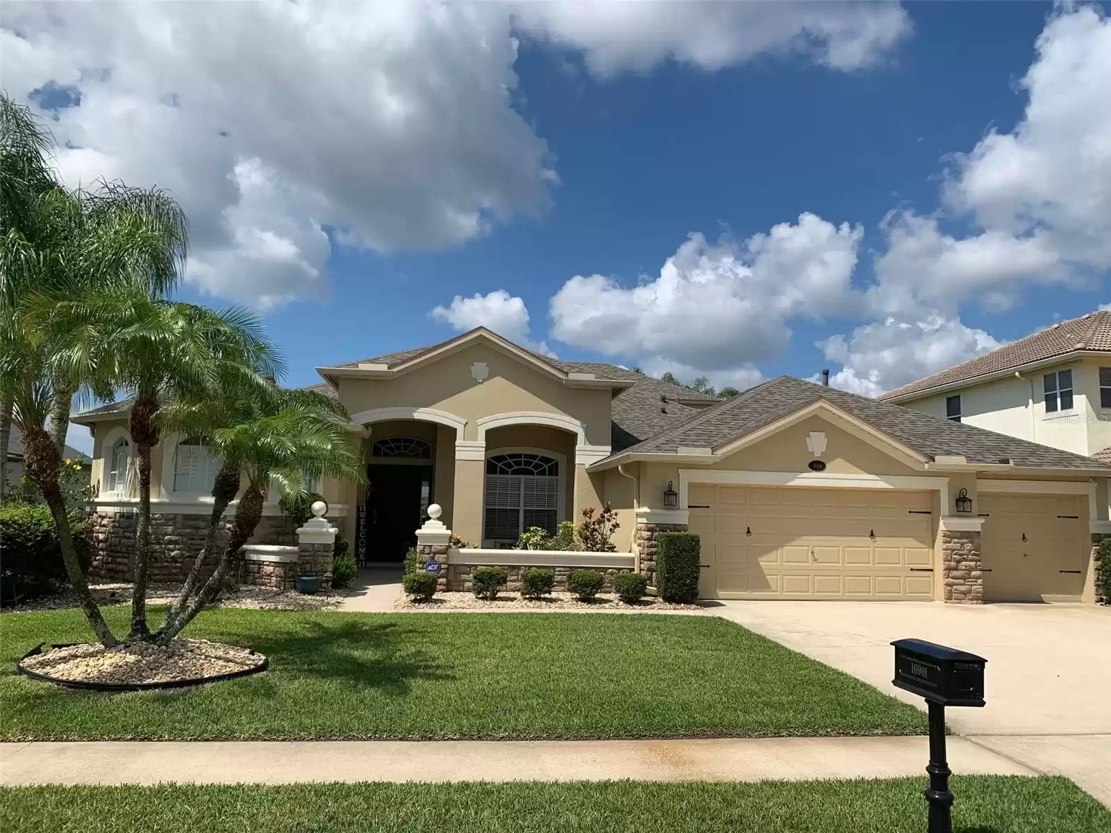 16901 IVY LAKE DRIVE, ODESSA, Florida 33556, 5 Bedrooms Bedrooms, ,4 BathroomsBathrooms,Residential Lease,For Rent,IVY LAKE,MFRT3538066