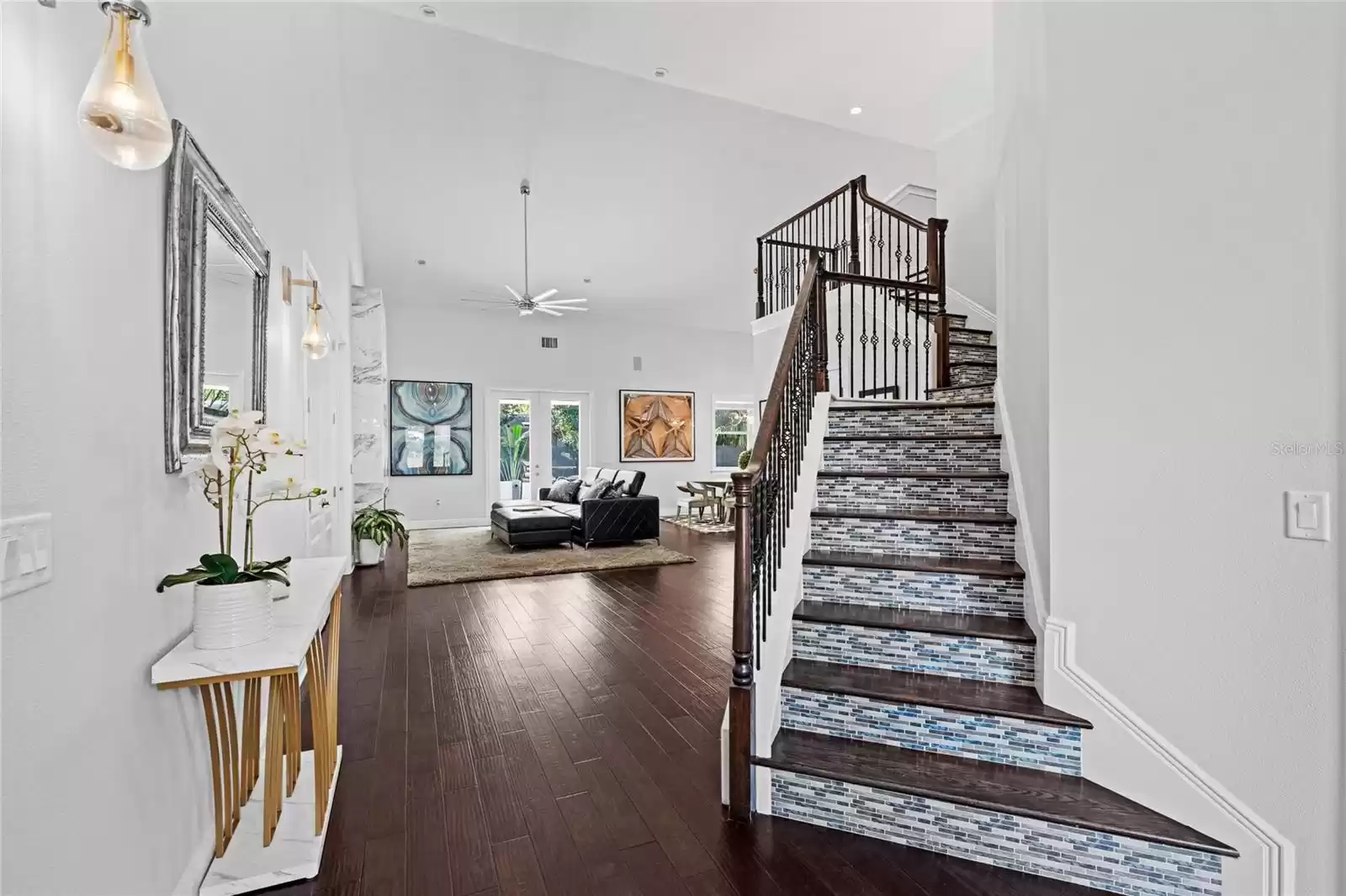 Beautiful foyer with decorative lighting.