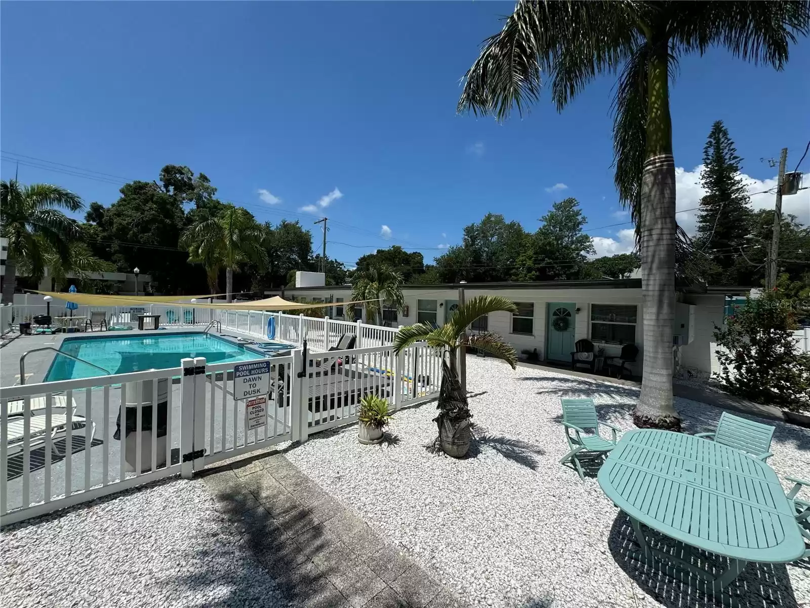 779 9TH AVENUE, SAINT PETERSBURG, Florida 33701, ,1 BathroomBathrooms,Residential Lease,For Rent,9TH,MFRU8248615