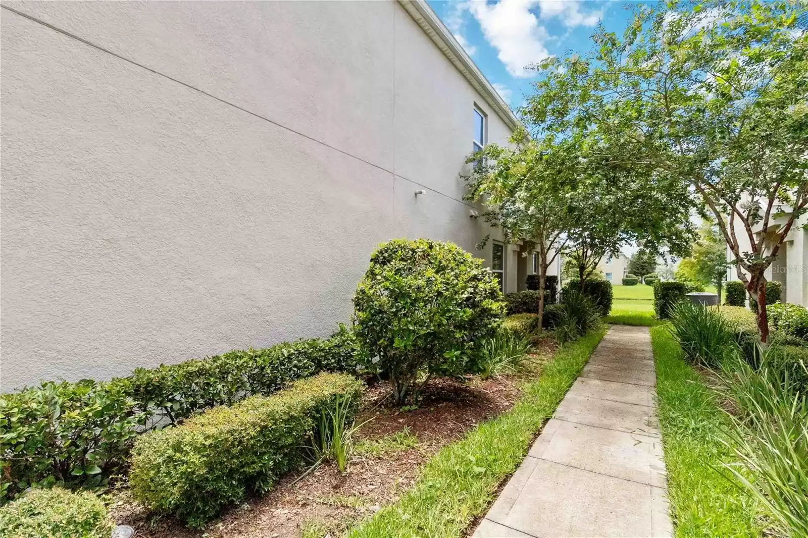 3528 SENECA CLUB LOOP, ORLANDO, Florida 32808, 3 Bedrooms Bedrooms, ,2 BathroomsBathrooms,Residential,For Sale,SENECA CLUB,MFRO6219018