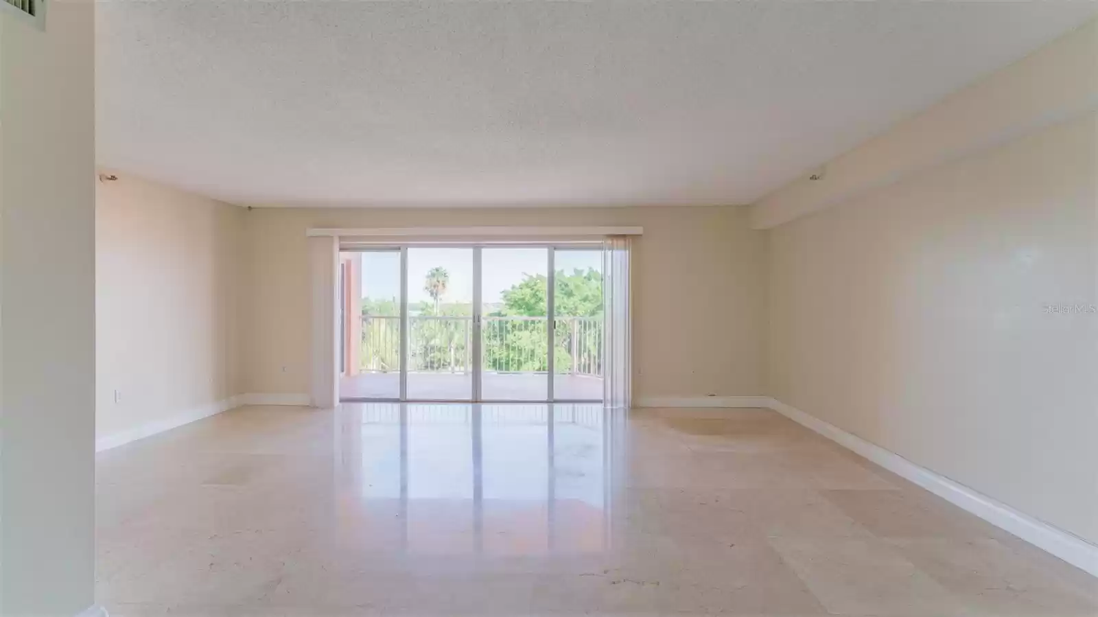 7430 SUNSHINE SKYWAY LANE, ST PETERSBURG, Florida 33711, 2 Bedrooms Bedrooms, ,2 BathroomsBathrooms,Residential Lease,For Rent,SUNSHINE SKYWAY,MFRT3538292