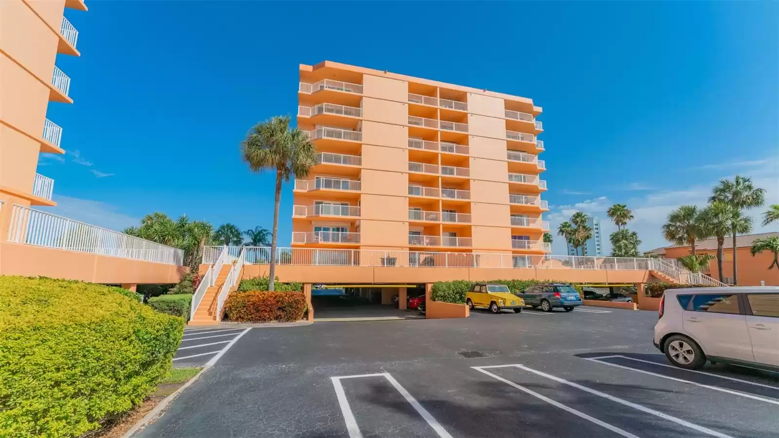 7430 SUNSHINE SKYWAY LANE, ST PETERSBURG, Florida 33711, 2 Bedrooms Bedrooms, ,2 BathroomsBathrooms,Residential Lease,For Rent,SUNSHINE SKYWAY,MFRT3538292