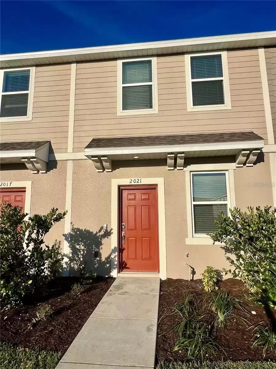 2021 VIEWFINDER STREET, KISSIMMEE, Florida 34758, 2 Bedrooms Bedrooms, ,2 BathroomsBathrooms,Residential Lease,For Rent,VIEWFINDER,MFRO6219645