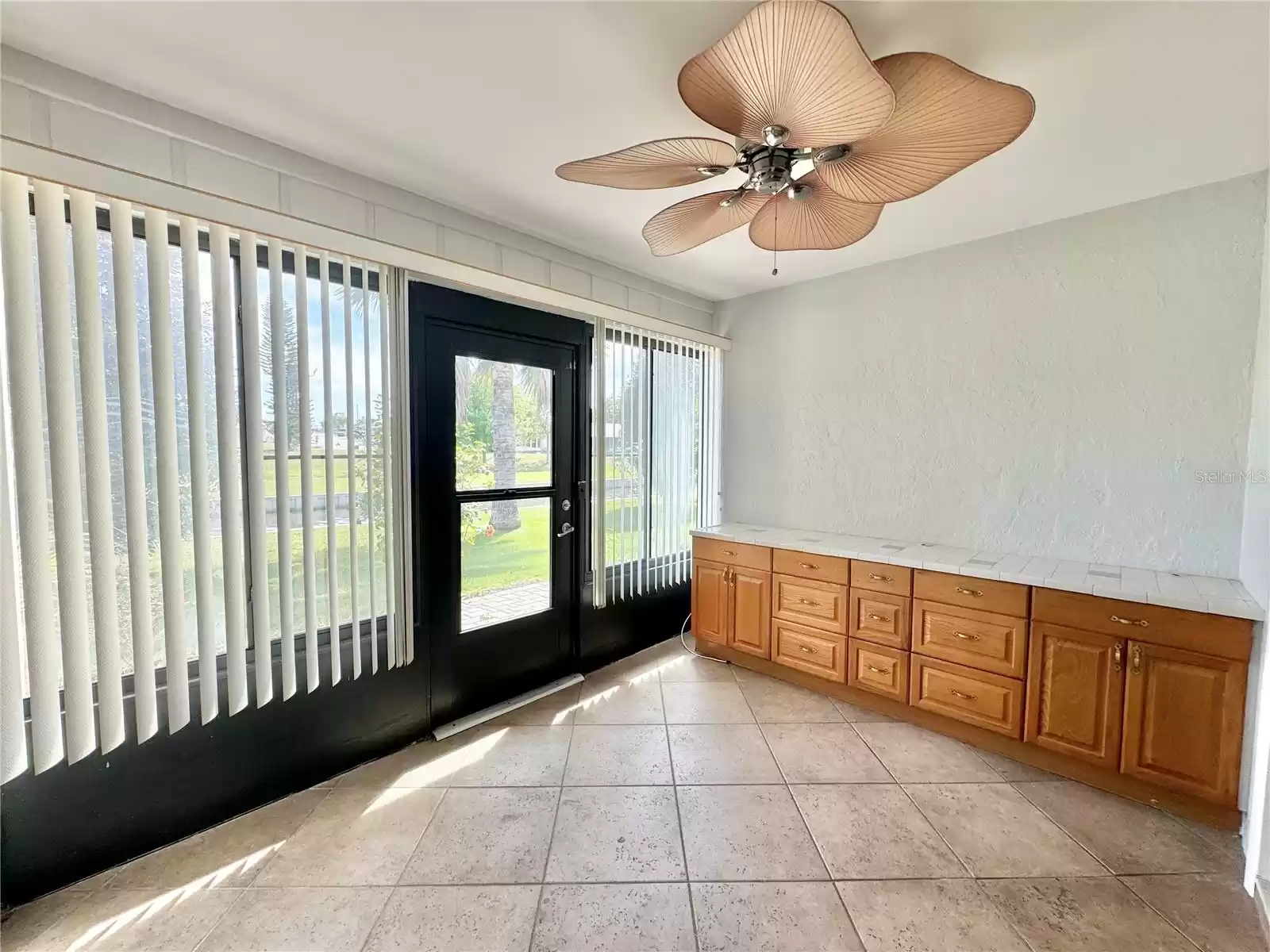 2600 LUCERNE PARK ROAD, WINTER HAVEN, Florida 33881, 2 Bedrooms Bedrooms, ,1 BathroomBathrooms,Residential Lease,For Rent,LUCERNE PARK,MFRP4931051