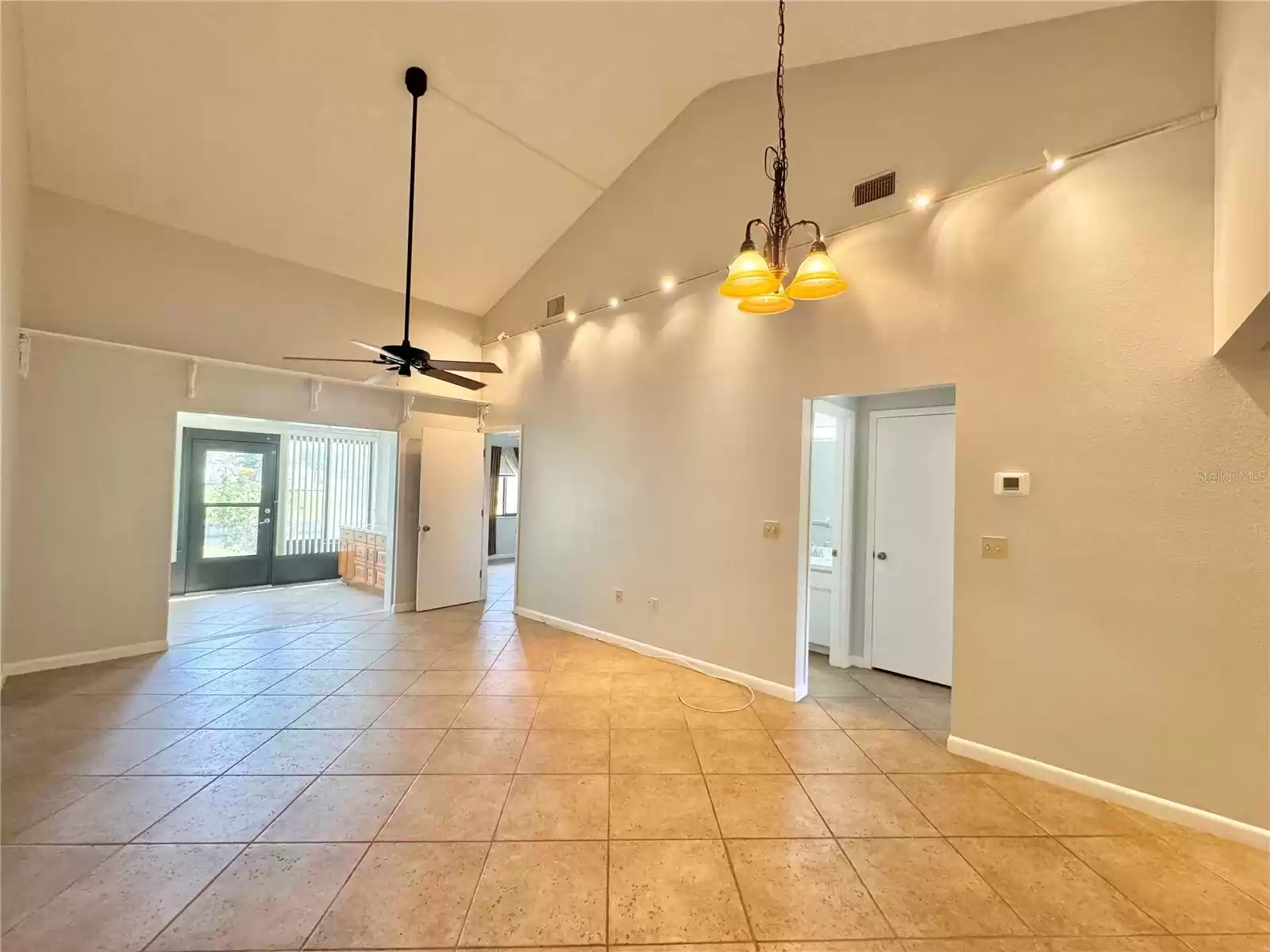 2600 LUCERNE PARK ROAD, WINTER HAVEN, Florida 33881, 2 Bedrooms Bedrooms, ,1 BathroomBathrooms,Residential Lease,For Rent,LUCERNE PARK,MFRP4931051