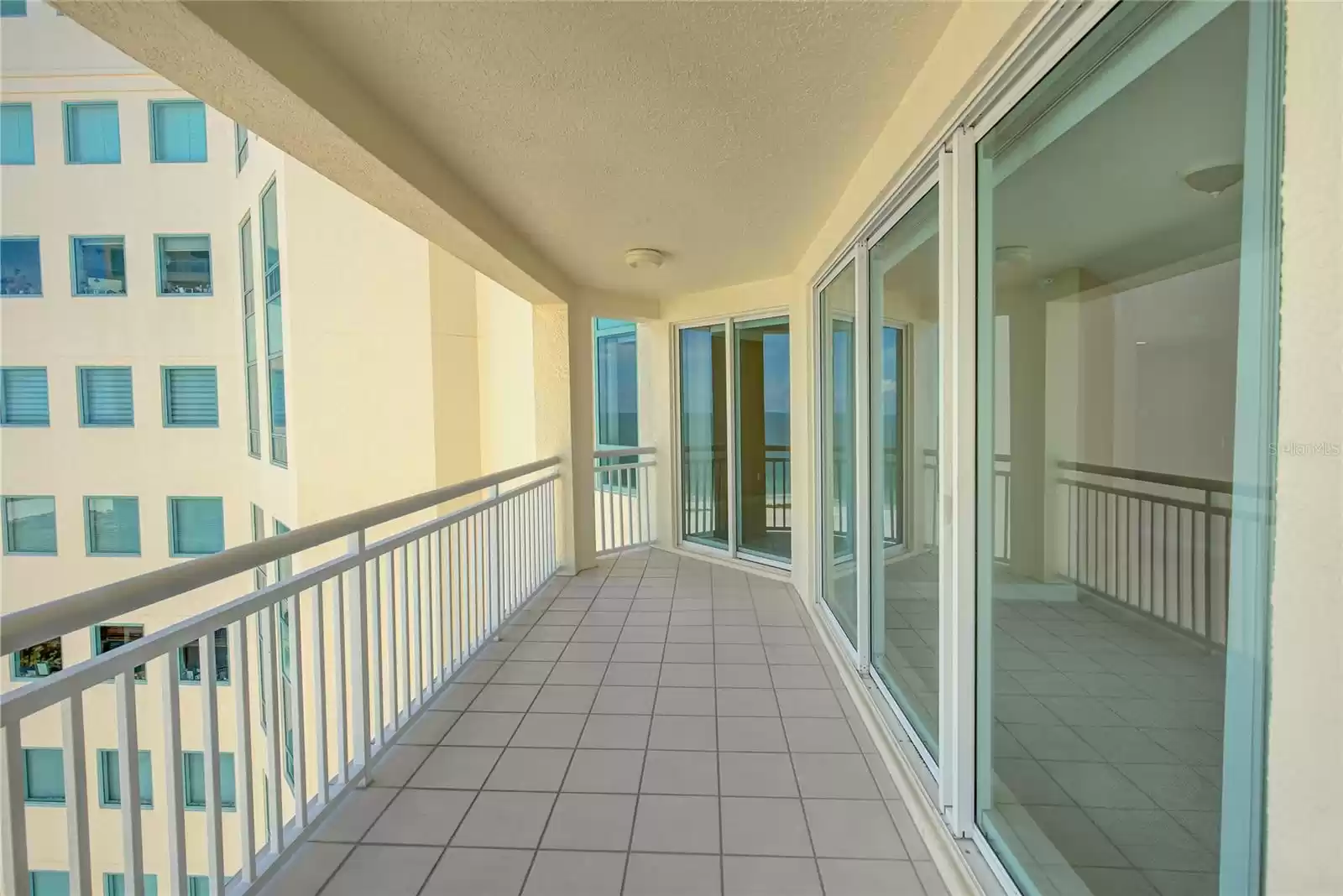 1170 GULF BOULEVARD, CLEARWATER BEACH, Florida 33767, 2 Bedrooms Bedrooms, ,2 BathroomsBathrooms,Residential Lease,For Rent,GULF,MFRU8248673