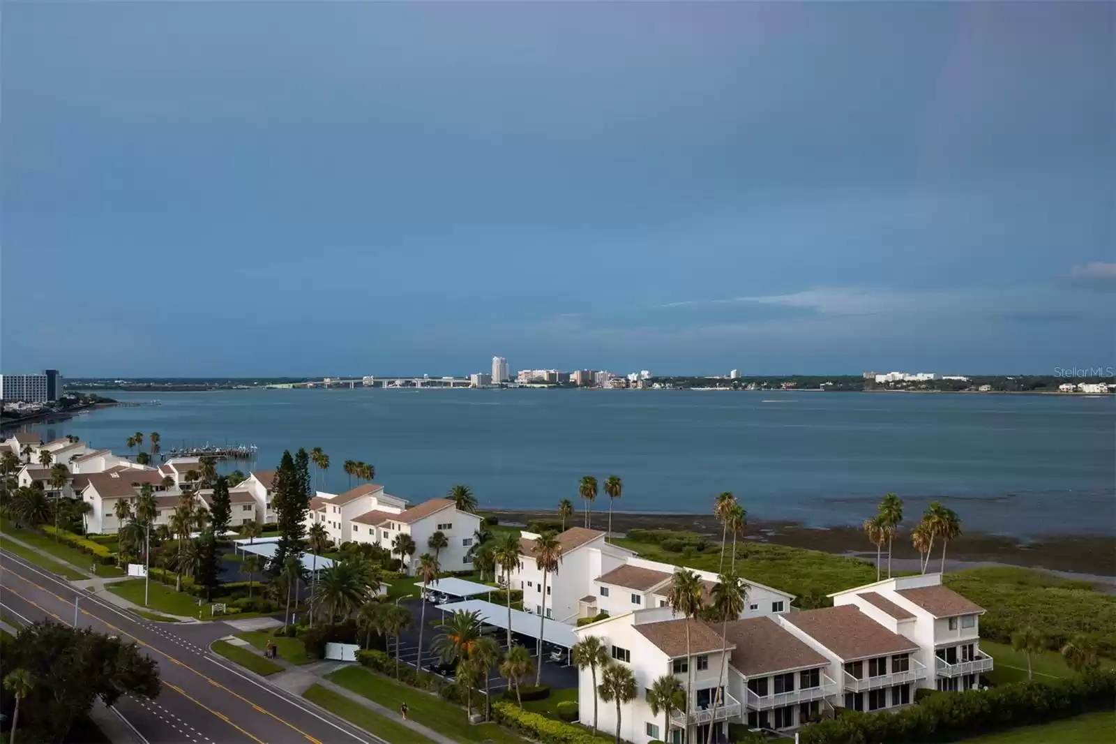 1480 GULF BOULEVARD, CLEARWATER, Florida 33767, 2 Bedrooms Bedrooms, ,2 BathroomsBathrooms,Residential Lease,For Rent,GULF,MFRU8248315