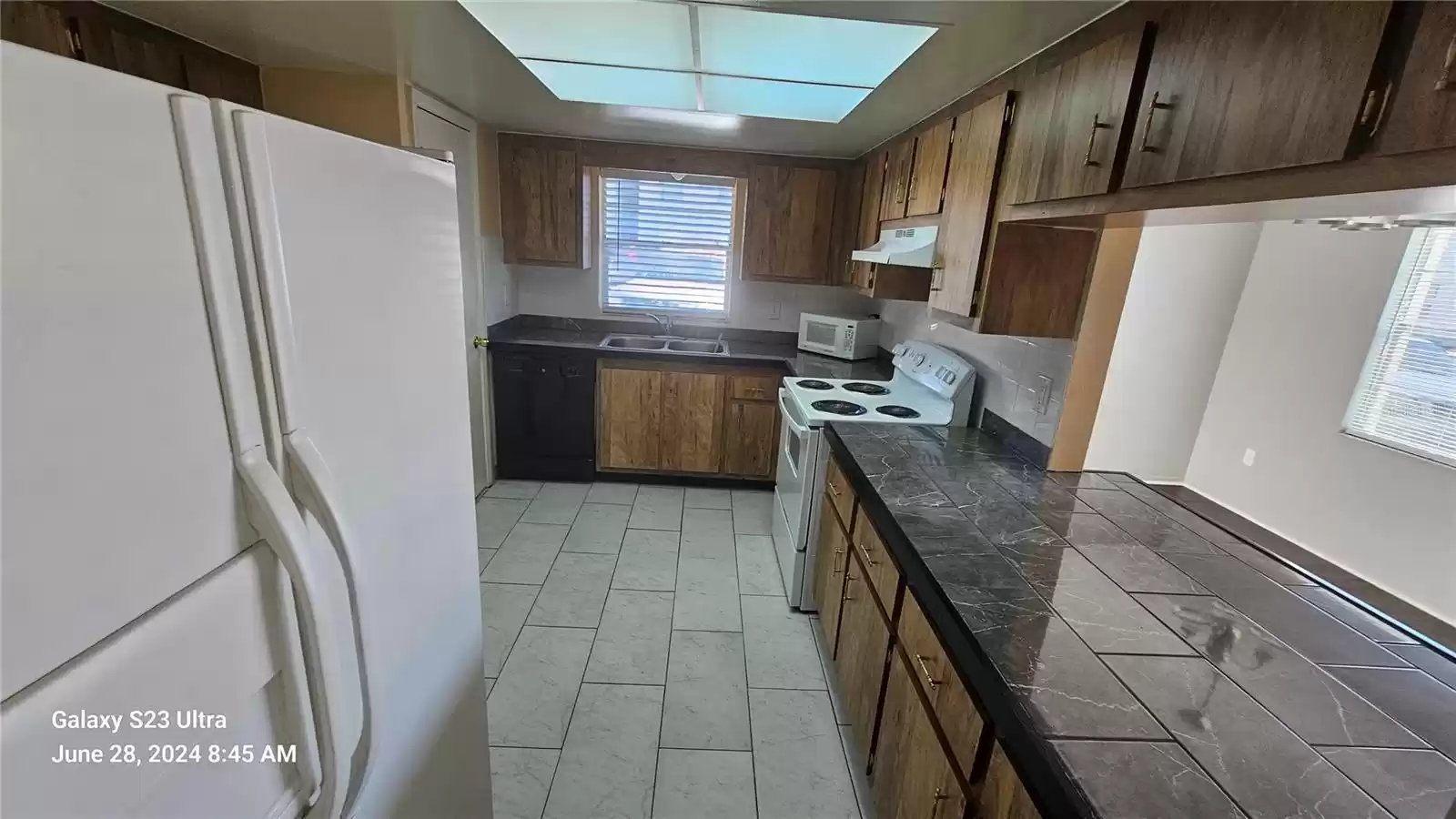 424 BANANA CAY DRIVE, SOUTH DAYTONA, Florida 32119, 2 Bedrooms Bedrooms, ,2 BathroomsBathrooms,Residential Lease,For Rent,BANANA CAY,MFRFC301973