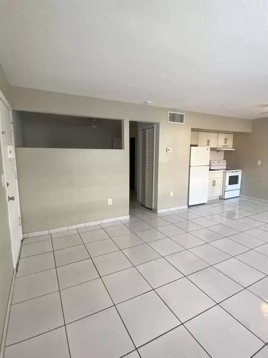 5317 CURRY FORD ROAD, ORLANDO, Florida 32812, 1 Bedroom Bedrooms, ,1 BathroomBathrooms,Residential Lease,For Rent,CURRY FORD,MFRO6217872