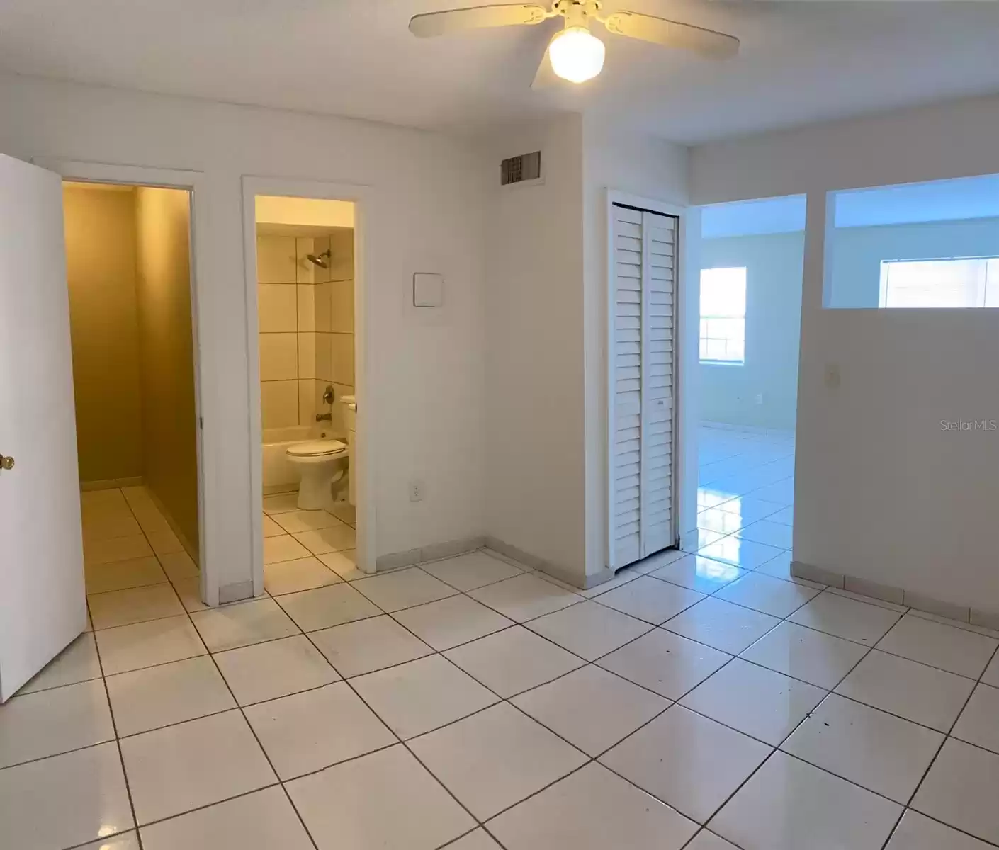 5317 CURRY FORD ROAD, ORLANDO, Florida 32812, 1 Bedroom Bedrooms, ,1 BathroomBathrooms,Residential Lease,For Rent,CURRY FORD,MFRO6217872