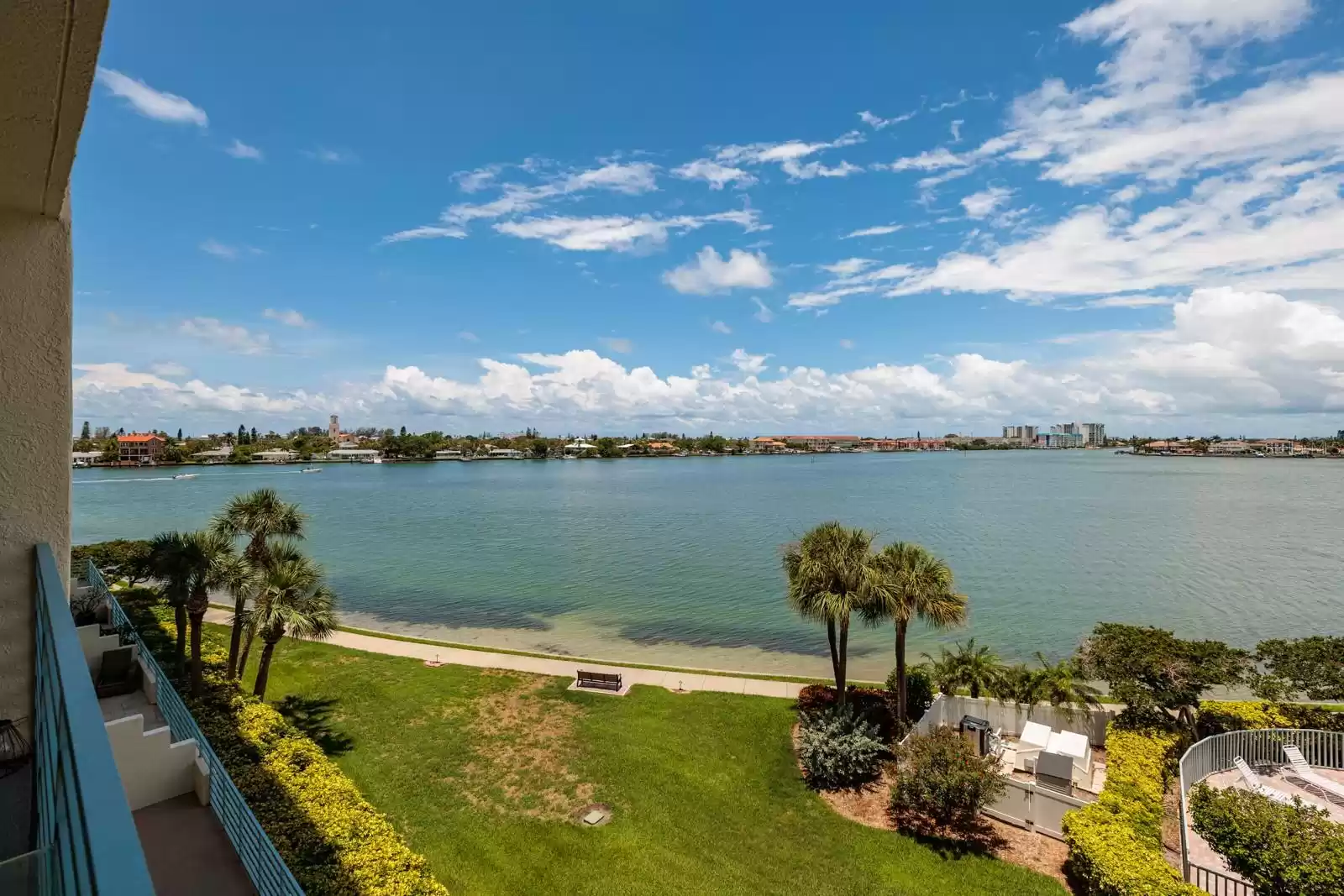 7932 SAILBOAT KEY BOULEVARD, SOUTH PASADENA, Florida 33707, 2 Bedrooms Bedrooms, ,2 BathroomsBathrooms,Residential Lease,For Rent,SAILBOAT KEY,MFRU8247188