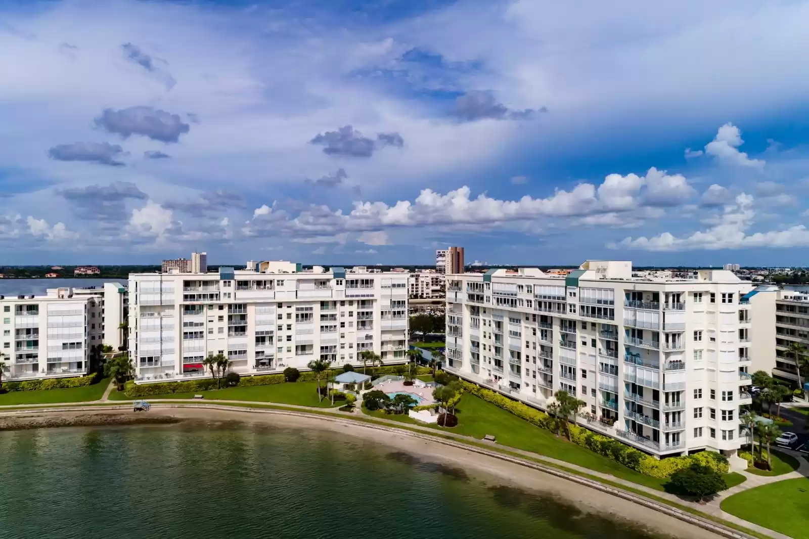 7932 SAILBOAT KEY BOULEVARD, SOUTH PASADENA, Florida 33707, 2 Bedrooms Bedrooms, ,2 BathroomsBathrooms,Residential Lease,For Rent,SAILBOAT KEY,MFRU8247188