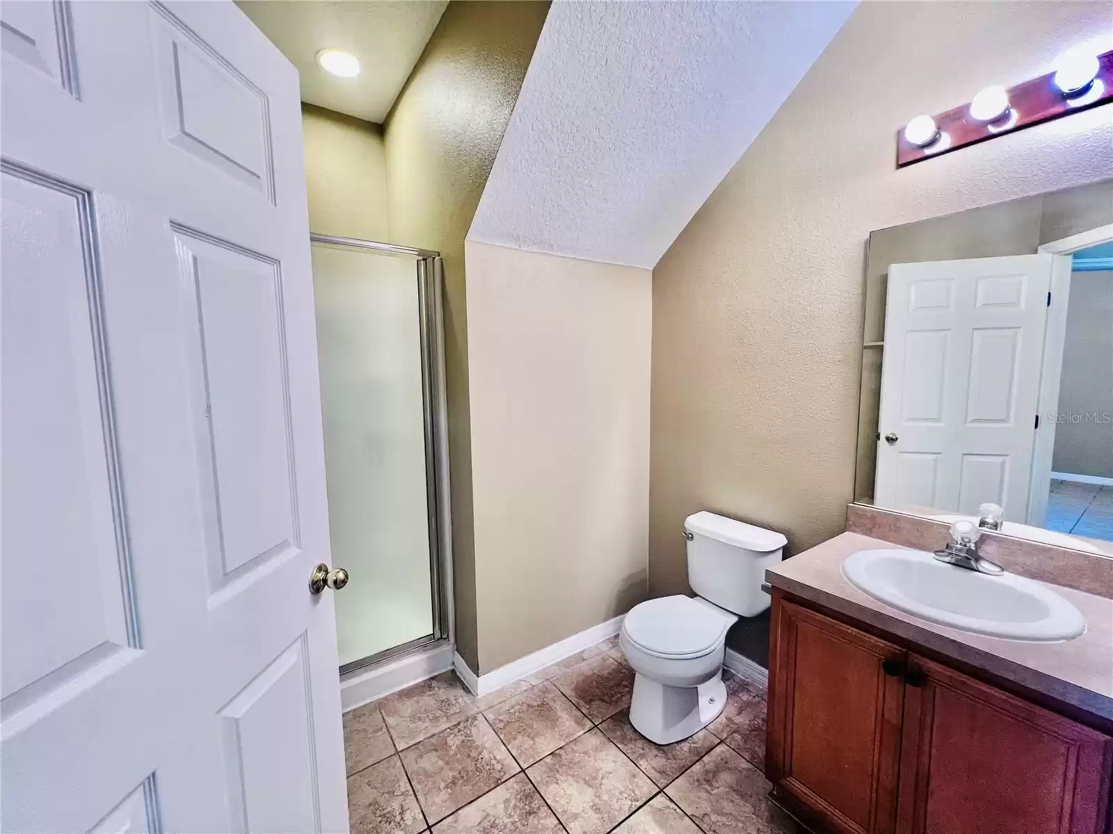 5334 PARADISE CAY CIRCLE, KISSIMMEE, Florida 34746, 3 Bedrooms Bedrooms, ,3 BathroomsBathrooms,Residential Lease,For Rent,PARADISE CAY,MFRS5107961