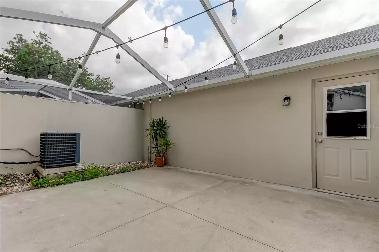 10037 BRADWELL PLACE, TAMPA, Florida 33626, 3 Bedrooms Bedrooms, ,2 BathroomsBathrooms,Residential Lease,For Rent,BRADWELL,MFRT3538917