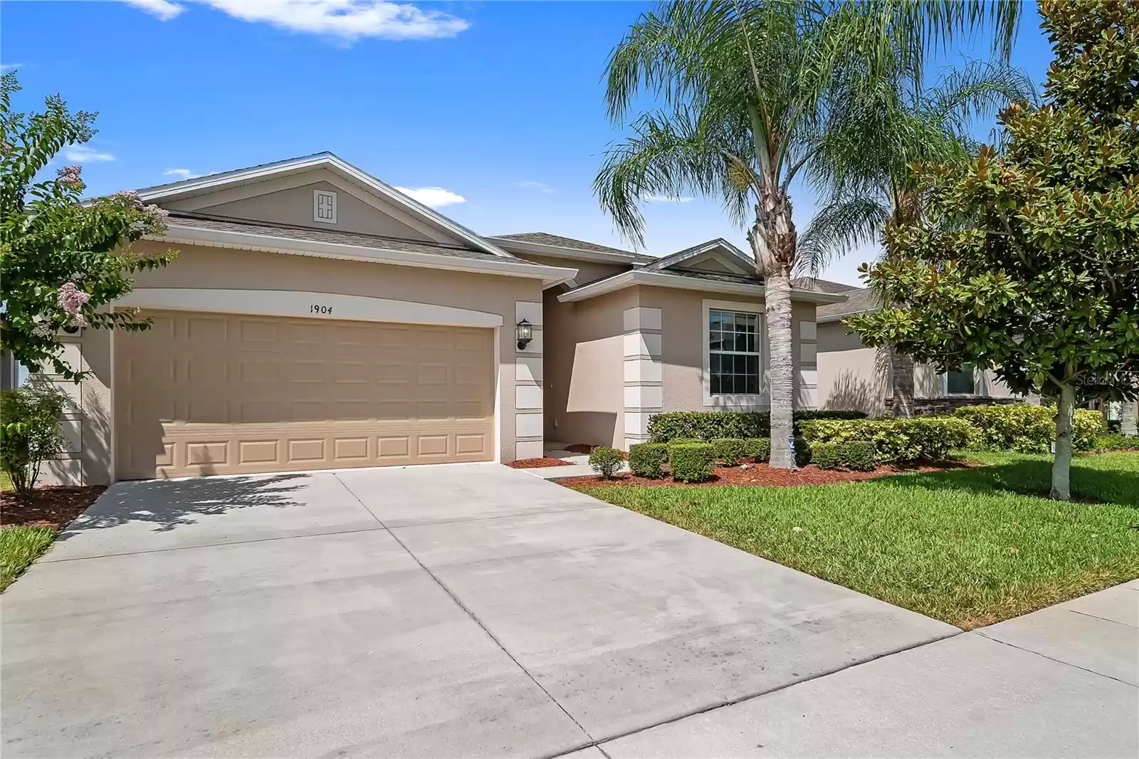 1904 THETFORD CIRCLE, ORLANDO, Florida 32824, 4 Bedrooms Bedrooms, ,3 BathroomsBathrooms,Residential Lease,For Rent,THETFORD,MFRO6220316