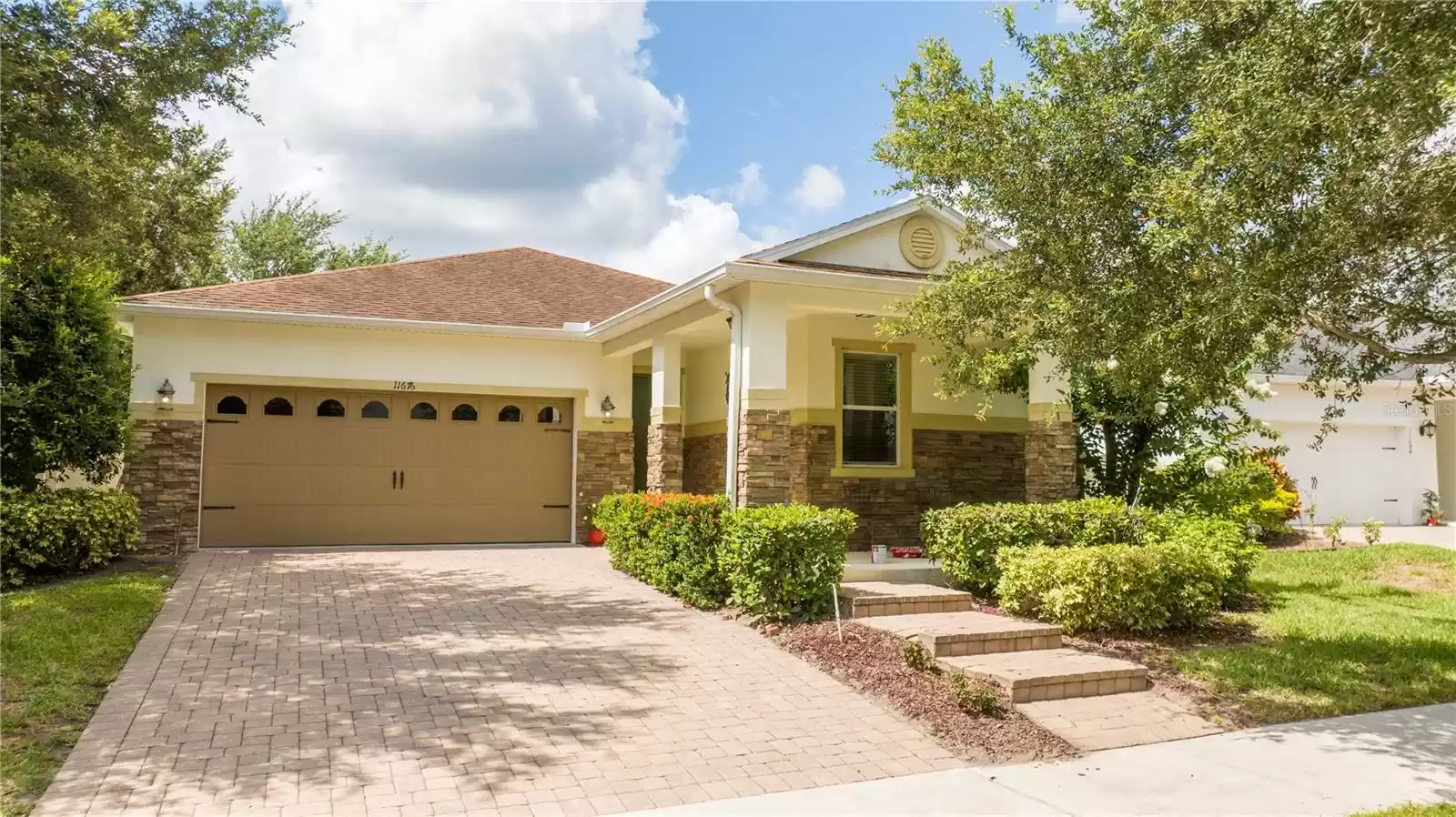 11676 ACOSTA AVENUE, ORLANDO, Florida 32836, 3 Bedrooms Bedrooms, ,2 BathroomsBathrooms,Residential,For Sale,ACOSTA,MFRO6219087