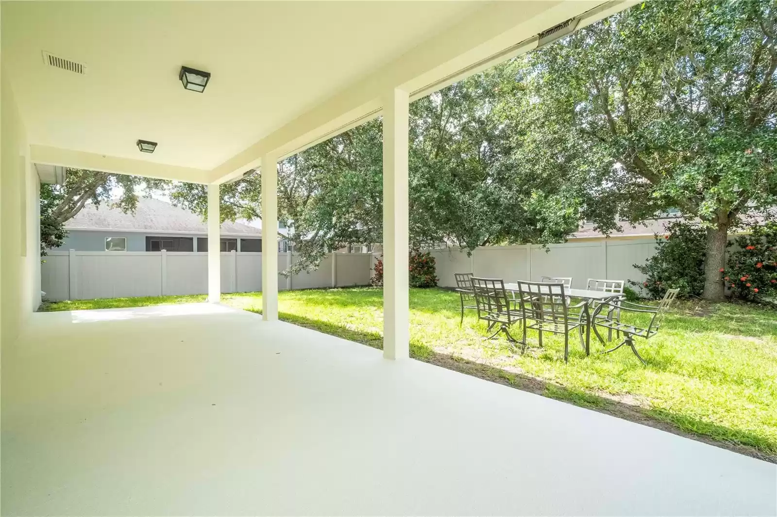 11676 ACOSTA AVENUE, ORLANDO, Florida 32836, 3 Bedrooms Bedrooms, ,2 BathroomsBathrooms,Residential,For Sale,ACOSTA,MFRO6219087