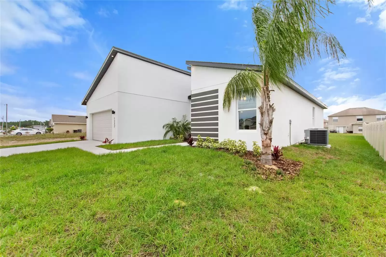 1227 PLATTE COURT, KISSIMMEE, Florida 34759, 4 Bedrooms Bedrooms, ,2 BathroomsBathrooms,Residential Lease,For Rent,PLATTE,MFRO6220693