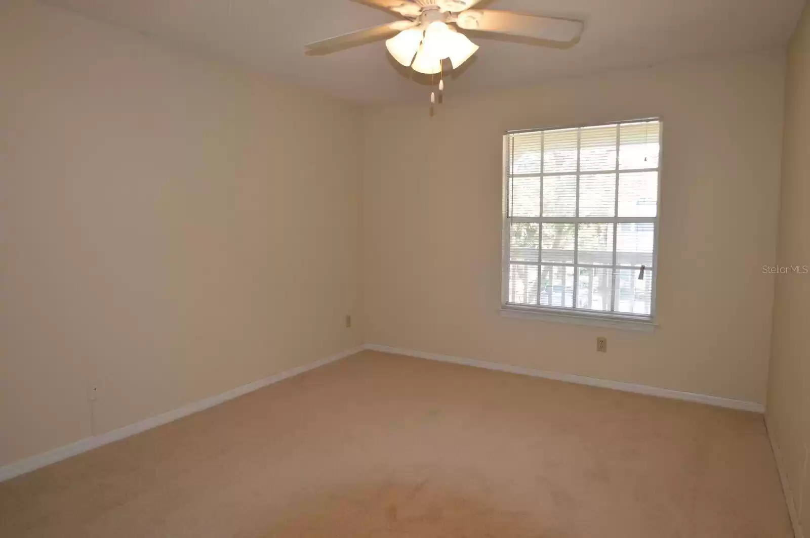 1025 HIAWASSEE ROAD, ORLANDO, Florida 32835, 1 Bedroom Bedrooms, ,1 BathroomBathrooms,Residential,For Sale,HIAWASSEE,MFRO6219925