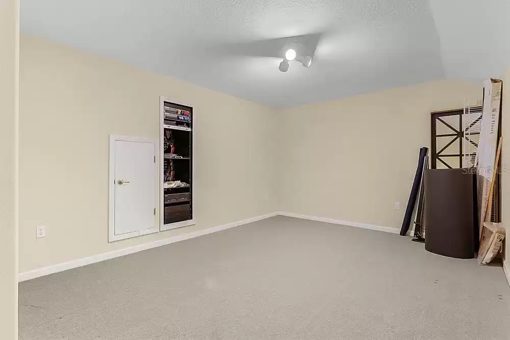 7543 SAINT STEPHENS COURT, ORLANDO, Florida 32835, 5 Bedrooms Bedrooms, ,4 BathroomsBathrooms,Residential Lease,For Rent,SAINT STEPHENS,MFRO6215137