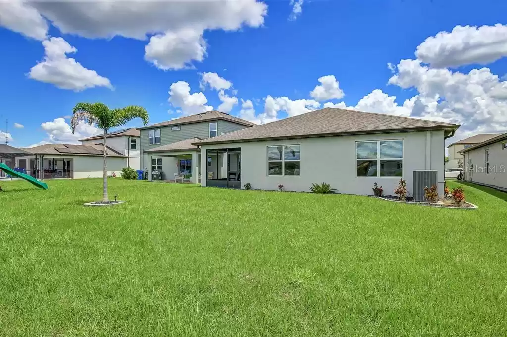 910 GOLDEN SHINER AVENUE, RUSKIN, Florida 33570, 4 Bedrooms Bedrooms, ,2 BathroomsBathrooms,Residential Lease,For Rent,GOLDEN SHINER,MFRT3539048