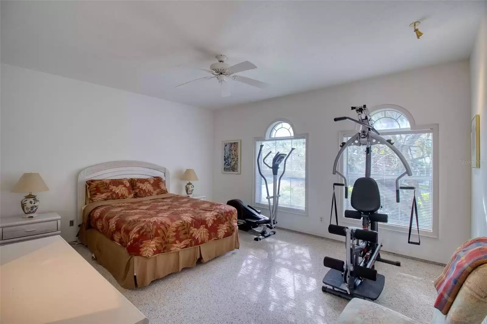 131 SANDS POINT DRIVE, TIERRA VERDE, Florida 33715, 4 Bedrooms Bedrooms, ,3 BathroomsBathrooms,Residential Lease,For Rent,SANDS POINT DRIVE,MFRU8246286