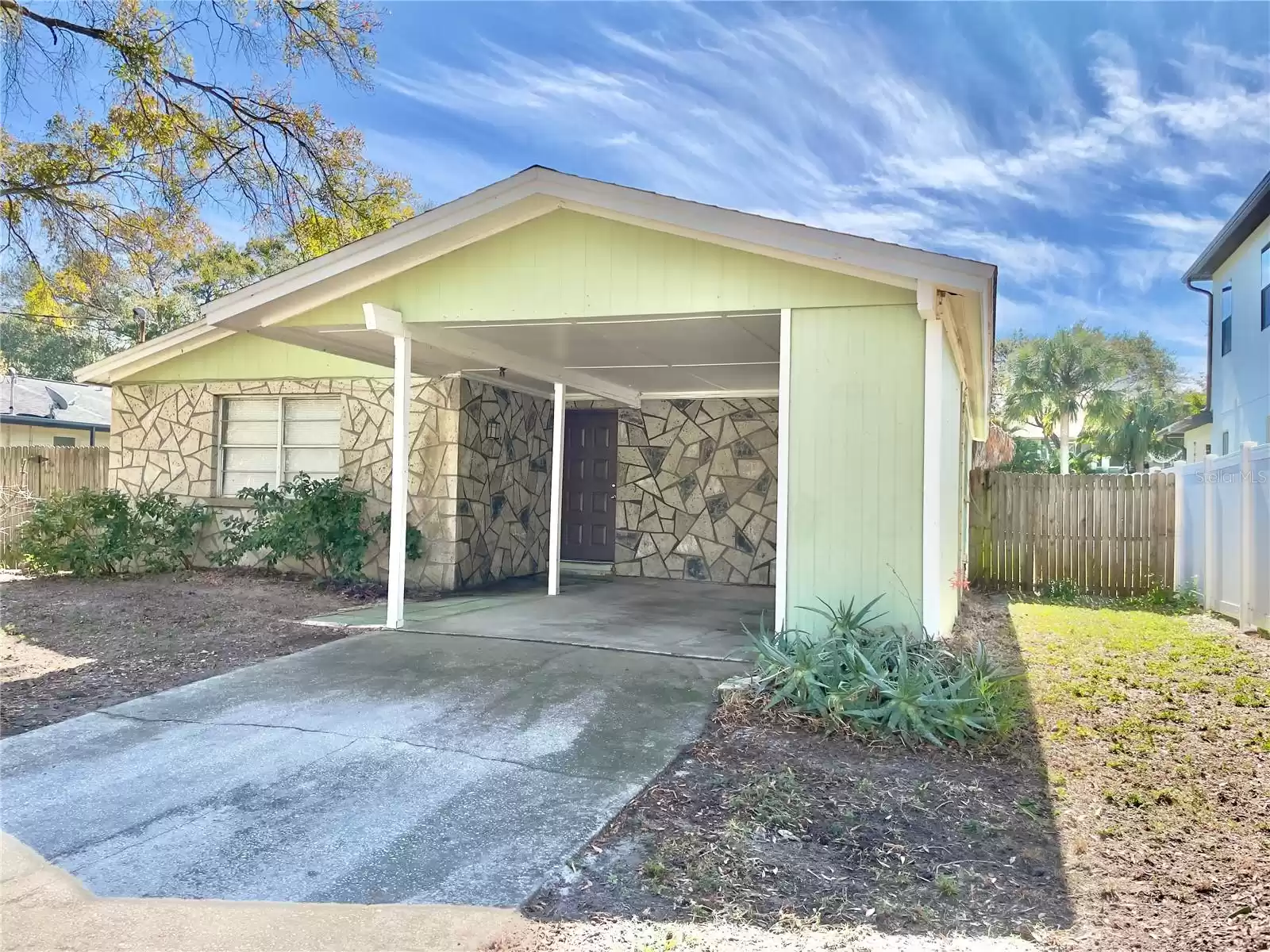 2844 SHELTON AVENUE, TAMPA, Florida 33611, 3 Bedrooms Bedrooms, ,1 BathroomBathrooms,Residential Lease,For Rent,SHELTON,MFRT3539460